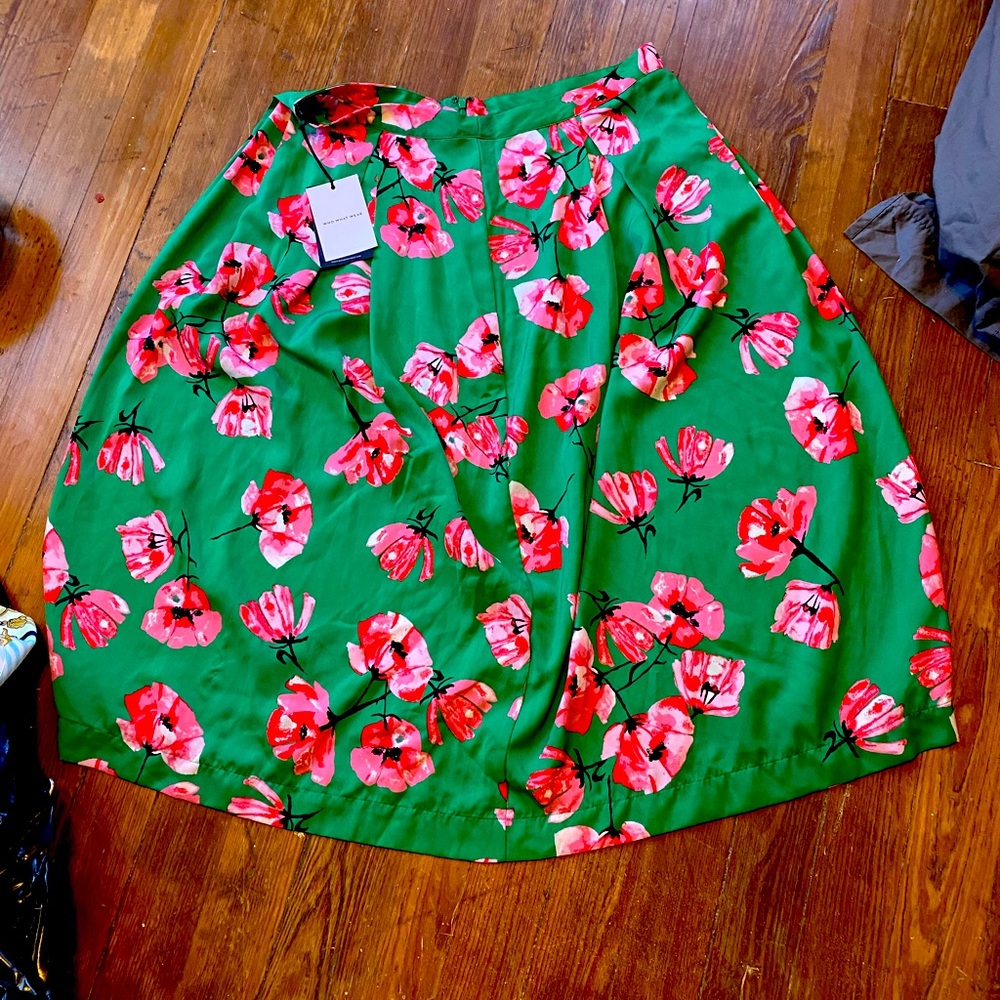 Silk skirt NWT BRAND: “what to wear”